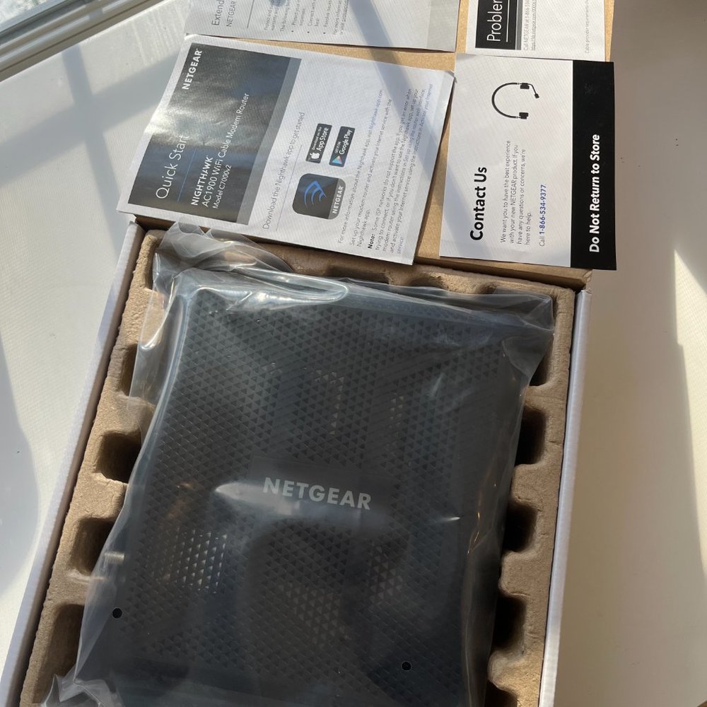 NETGEAR Nighthawk AC1900 C7000 Wi Fi Cable Modem Router - Picture 7 of 7